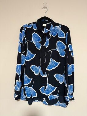 Cabi Regal Blue Floral Button-Up Shirt Size Large #6080 Office Travel Coastal